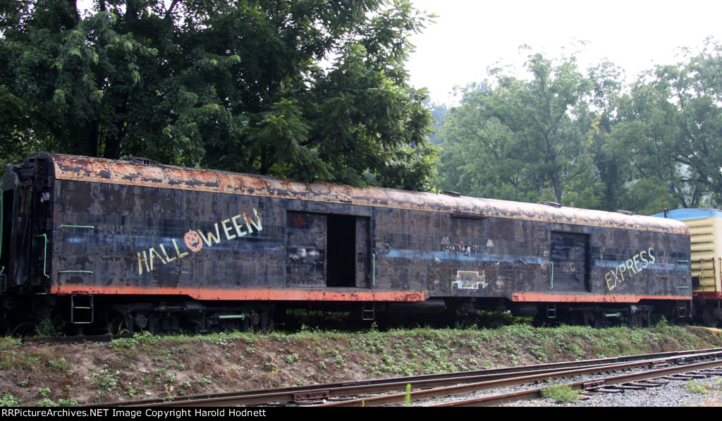 The Halloween Express car